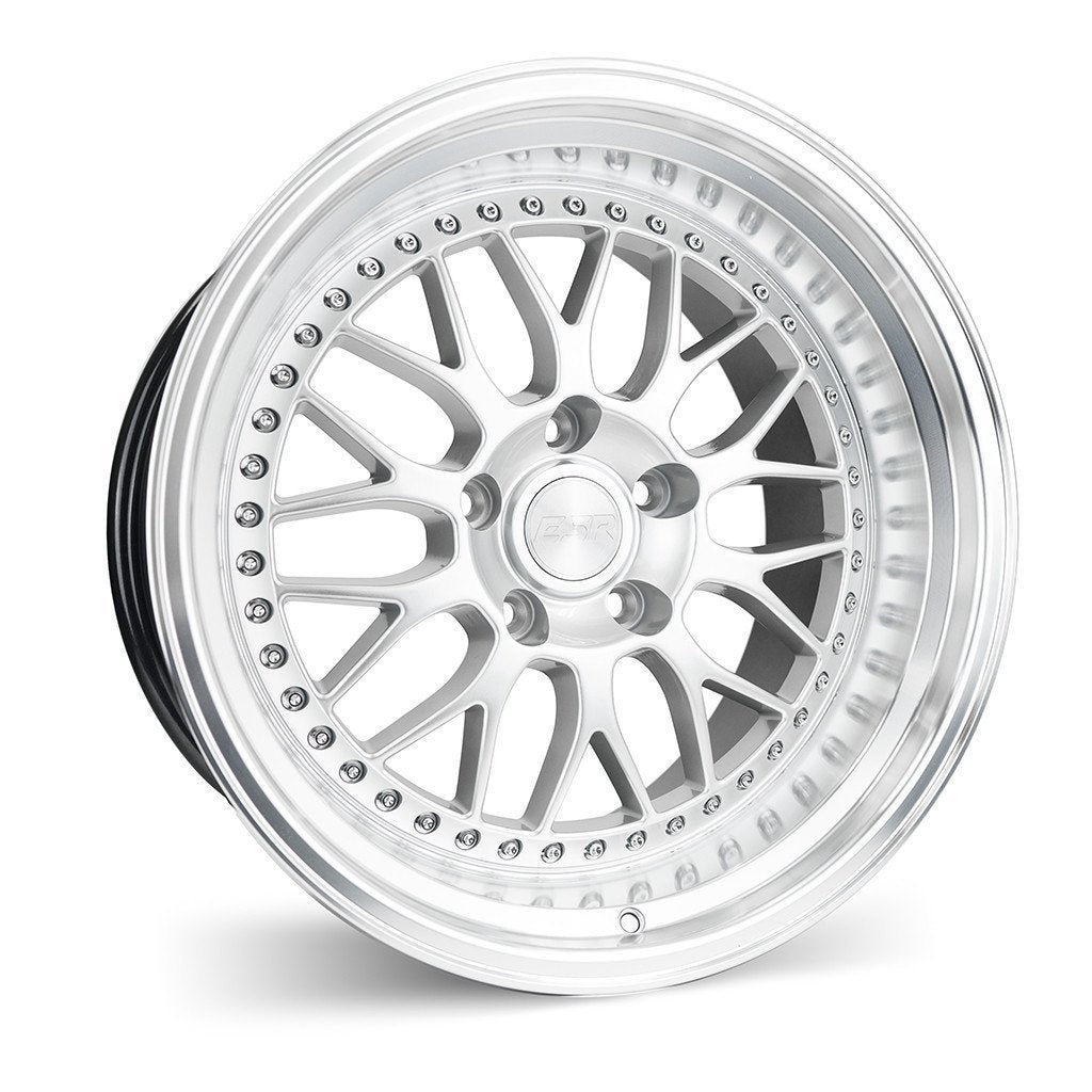 ESR Wheels SR01 Hypersilver w/ Machined Lip 18x8.5 | 5x114.3 (88551430 SR01HS-ML)