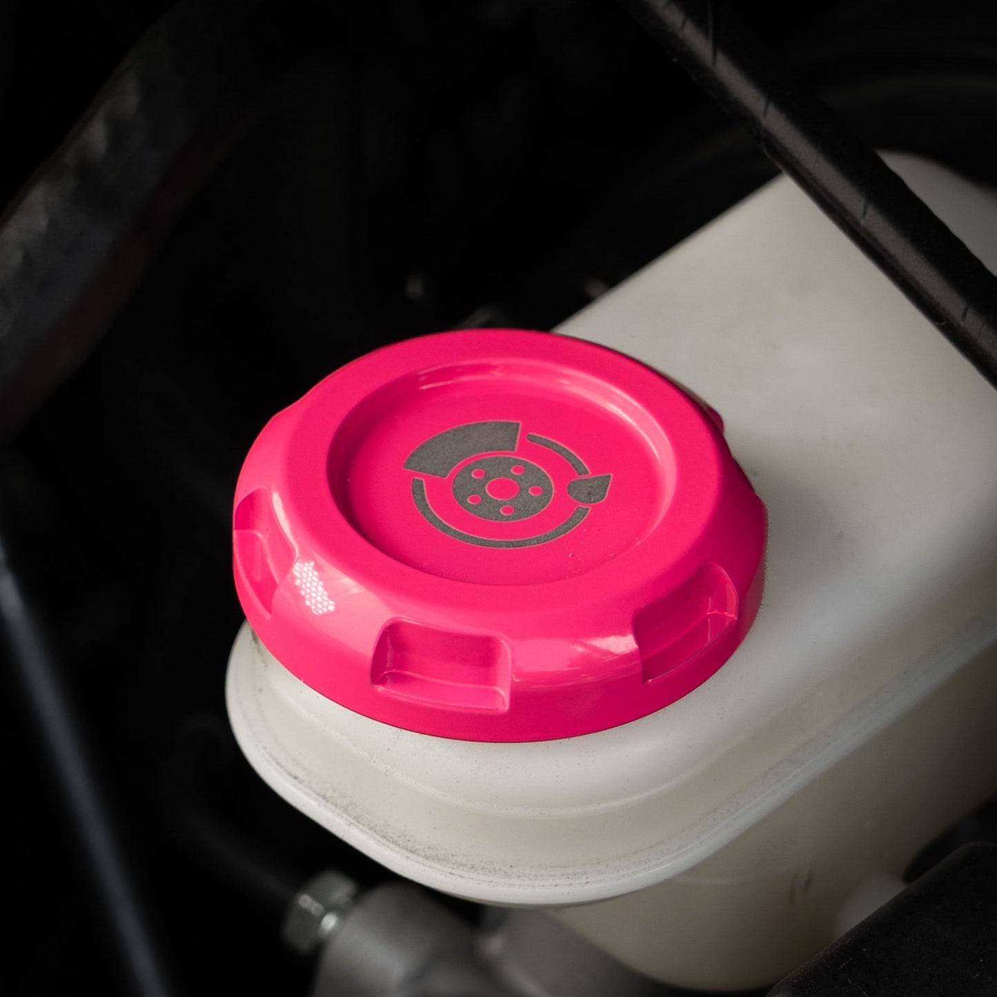 Billetworkz Brake Fluid Cap Engraved Zero Series Hyper Pink Subaru WRX 02-25 / STI 04-21 | BW-EBCZ-SUB-BRK-HYPK-E
