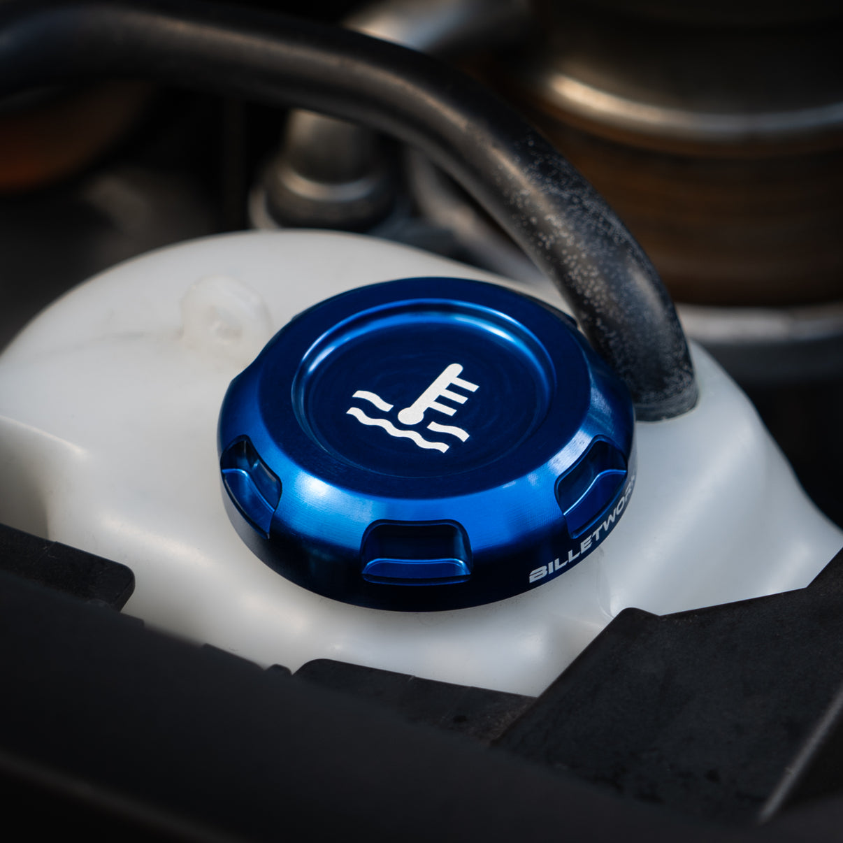 Billetworkz Coolant Overflow Cap Engraved Zero Series Blue Subaru WRX 02-25 / STI 04-21 | BW-EBCZ-SUB-COO-BLU-E