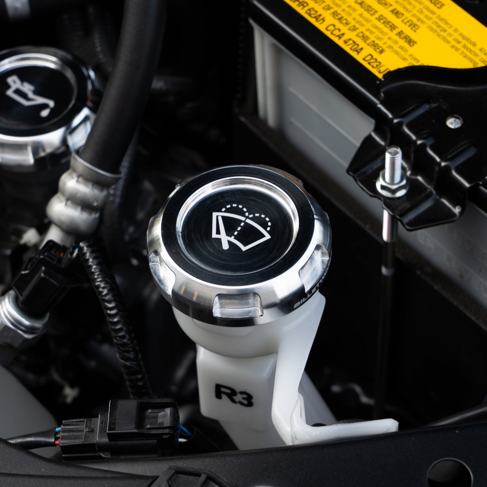 Billetworkz Wiper Fluid Cap Engraved Zero Series Silver Subaru WRX 02-25 / STI 04-21 | BW-EBCZ-SUB-WIP-SIL-E