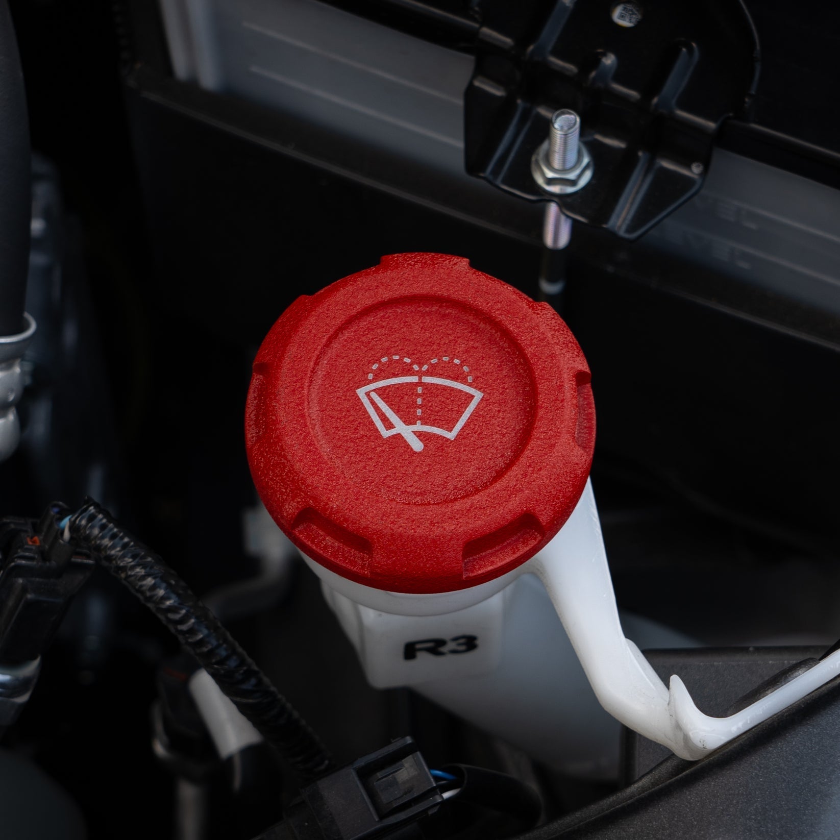 Billetworkz Wiper Fluid Cap Engraved Zero Series Wrinkle Red Subaru WRX 02-25 / STI 04-21 | BW-EBCZ-SUB-WIP-RWR-E
