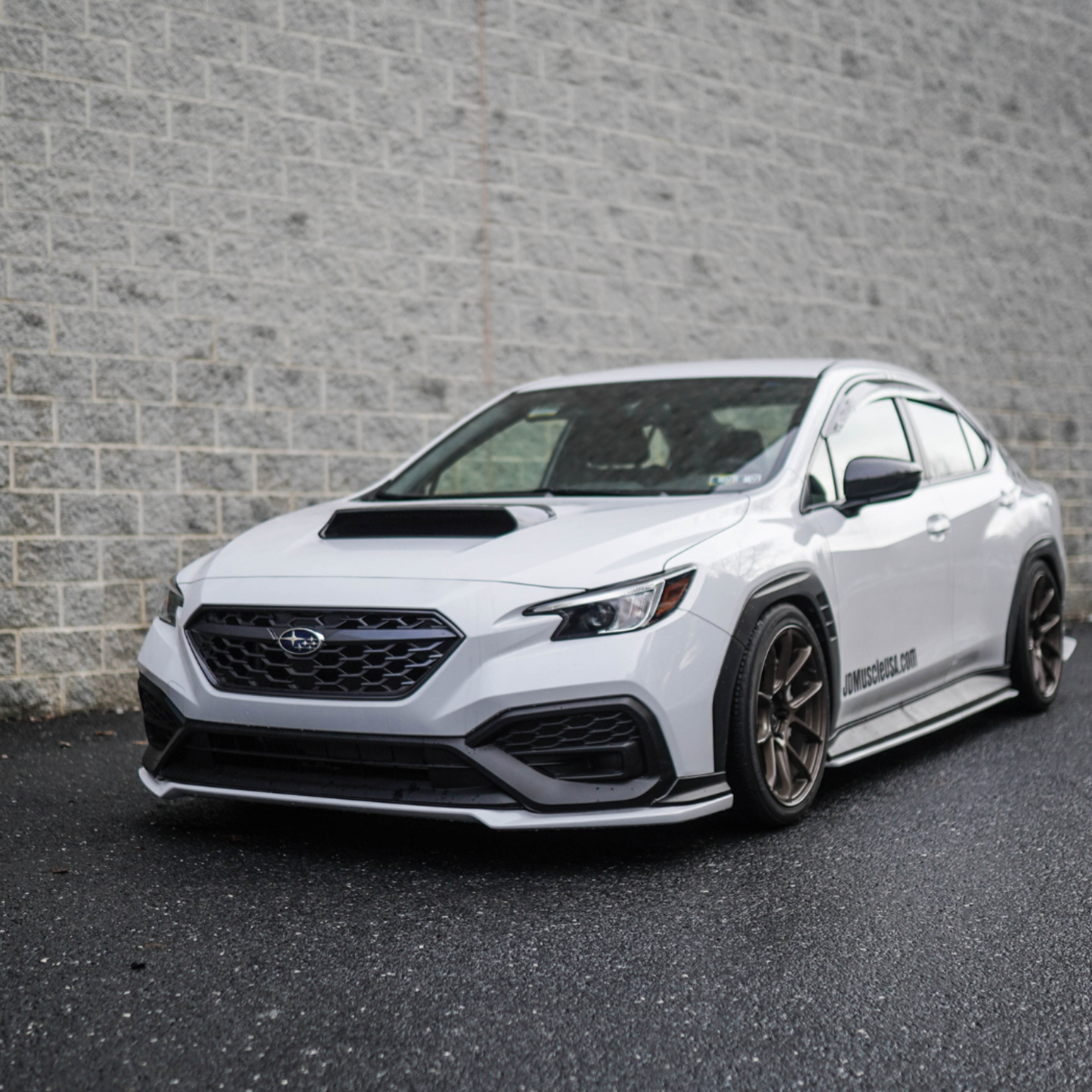JDMuscle 22-25 WRX Carbon Fiber Hood Scoop - OE+/ Bulge Style