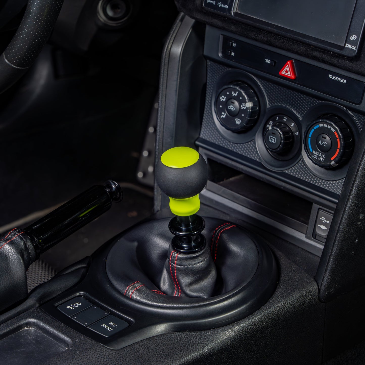Billetworkz “Fusion” Weighted Shift Knob -  BRZ / FR-S / 86 2013-2021 (6-Speed)