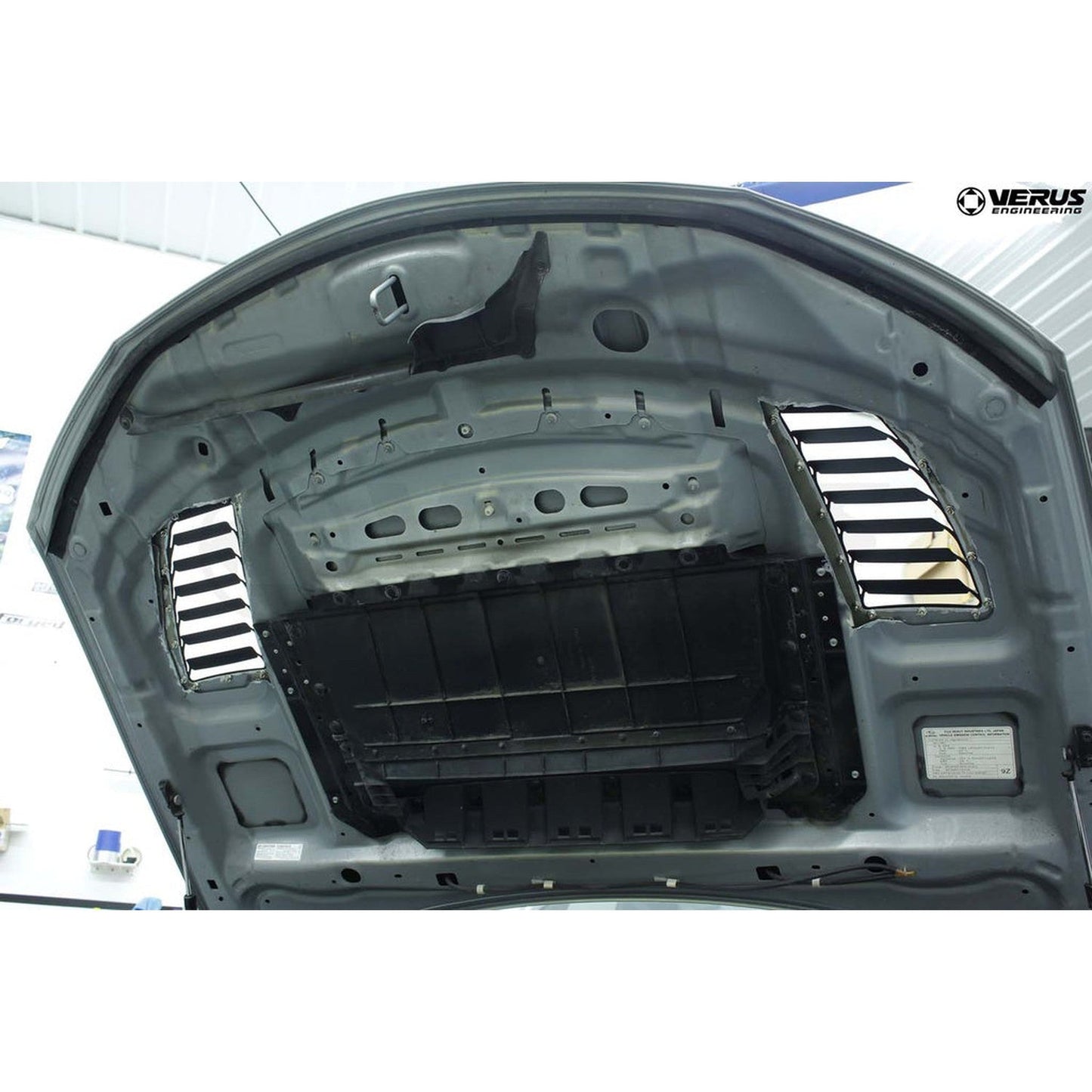 Verus Engineering Hood Louvre Kit Black Subaru WRX / STI 2008-2014 | A0212A-BLK
