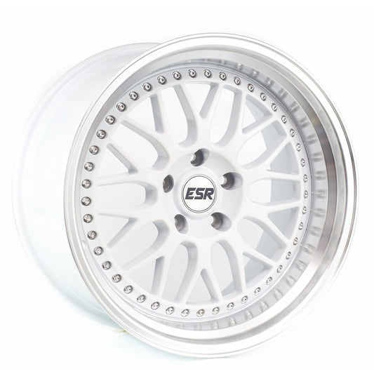 ESR Wheels SR01 White w/ Machined Lip 18x8.5 | 5x114.3 (88551430 SR01WHT-ML)