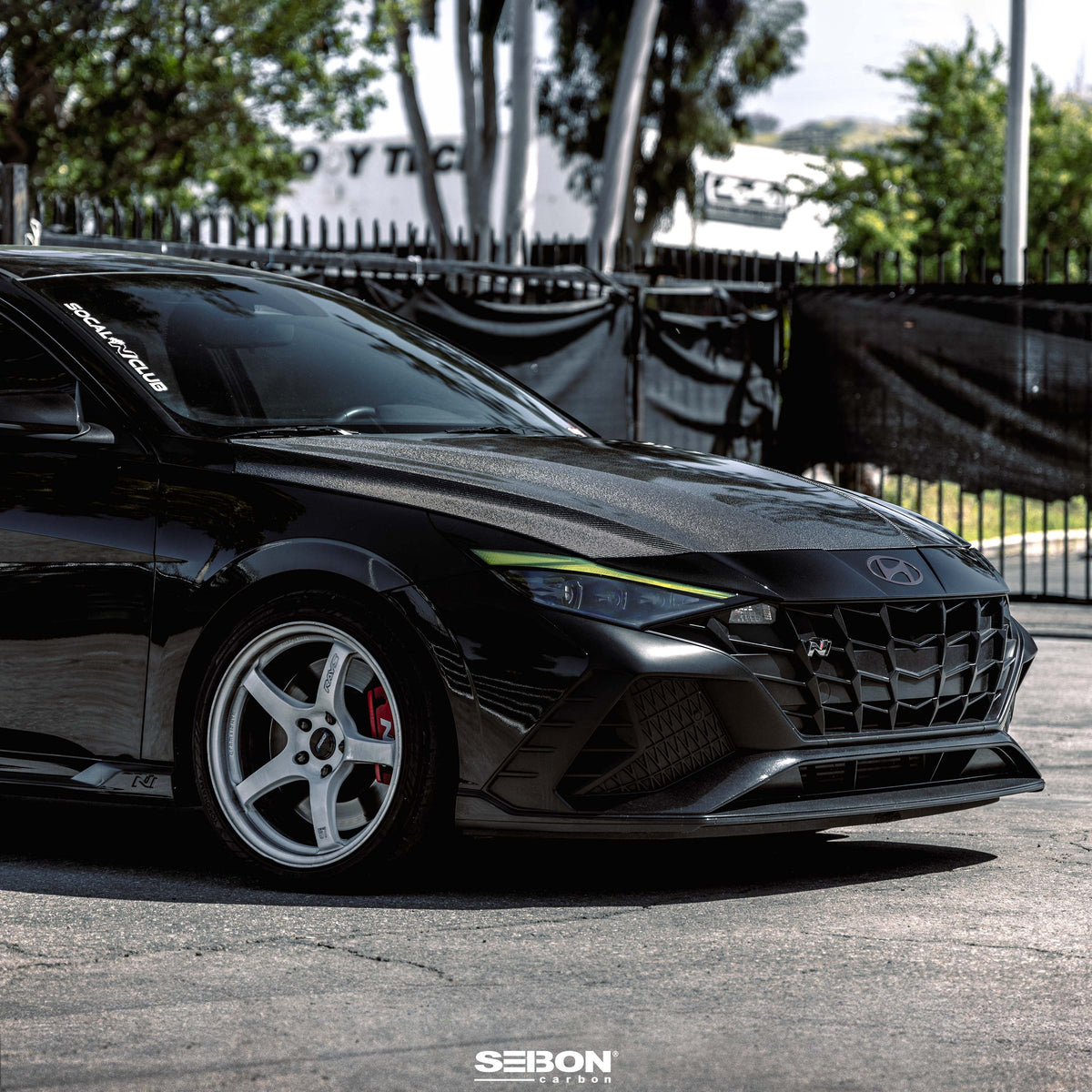 Seibon 21-24 Hyundai Elantra/Elantra N OE-Style Carbon Fiber Hood
