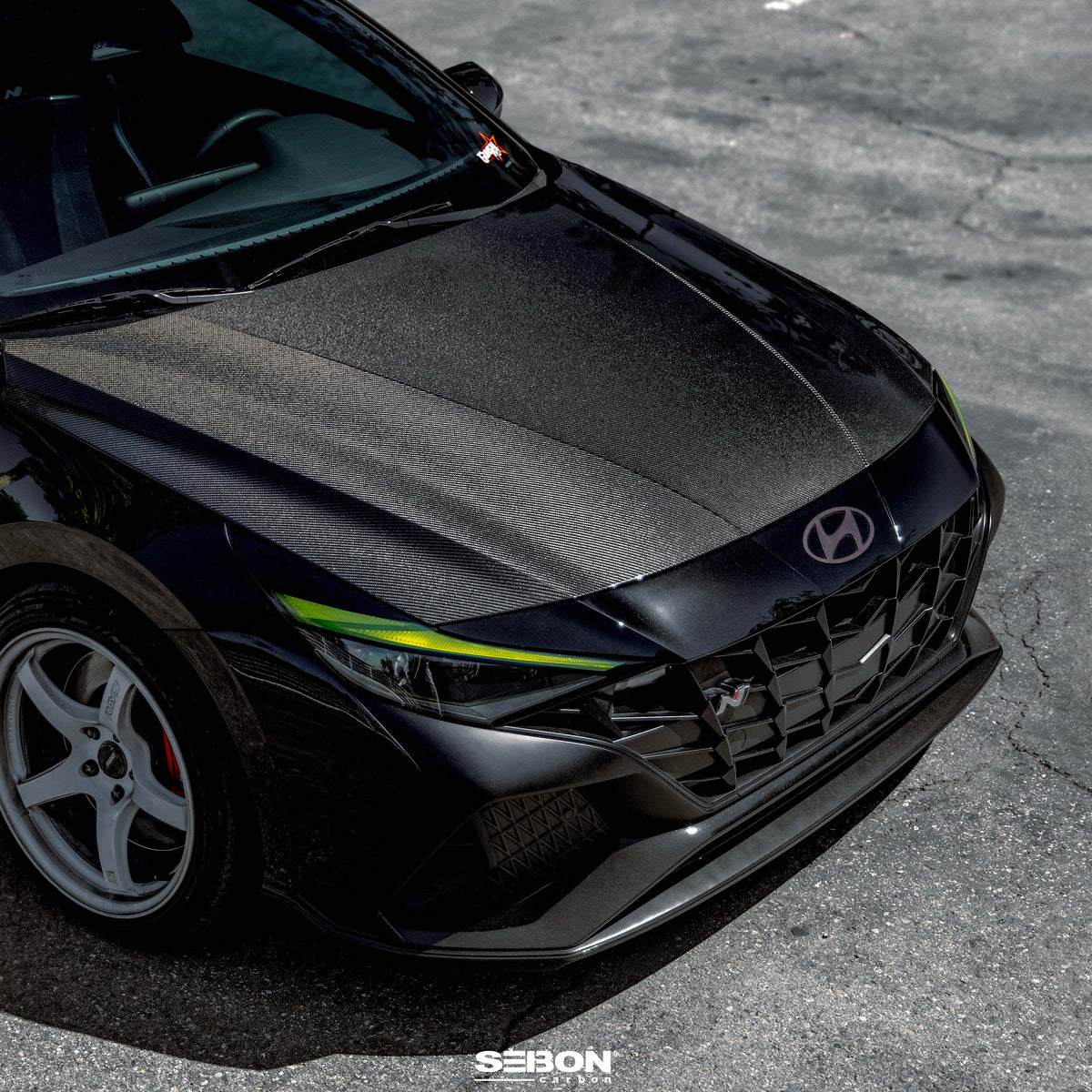 Seibon 21-24 Hyundai Elantra/Elantra N OE-Style Carbon Fiber Hood